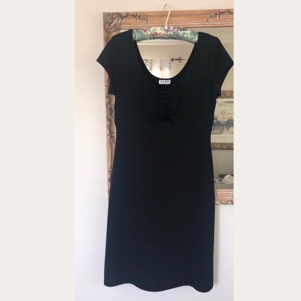 BCBG Black Cocktail Dress Polyester Medium No zip